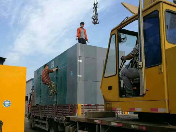 博白更换水冷式机油散热器密封件的操作流程是怎样的？